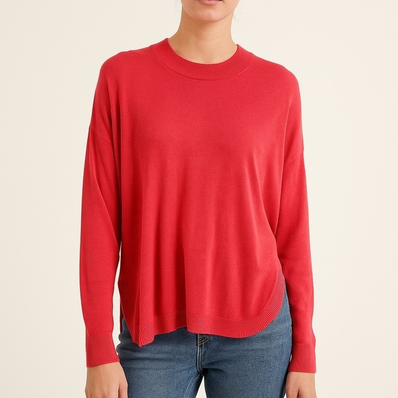 J. Crew Sweaters - J. Crew Linen-blend curved-hem Crewneck Sweater Top